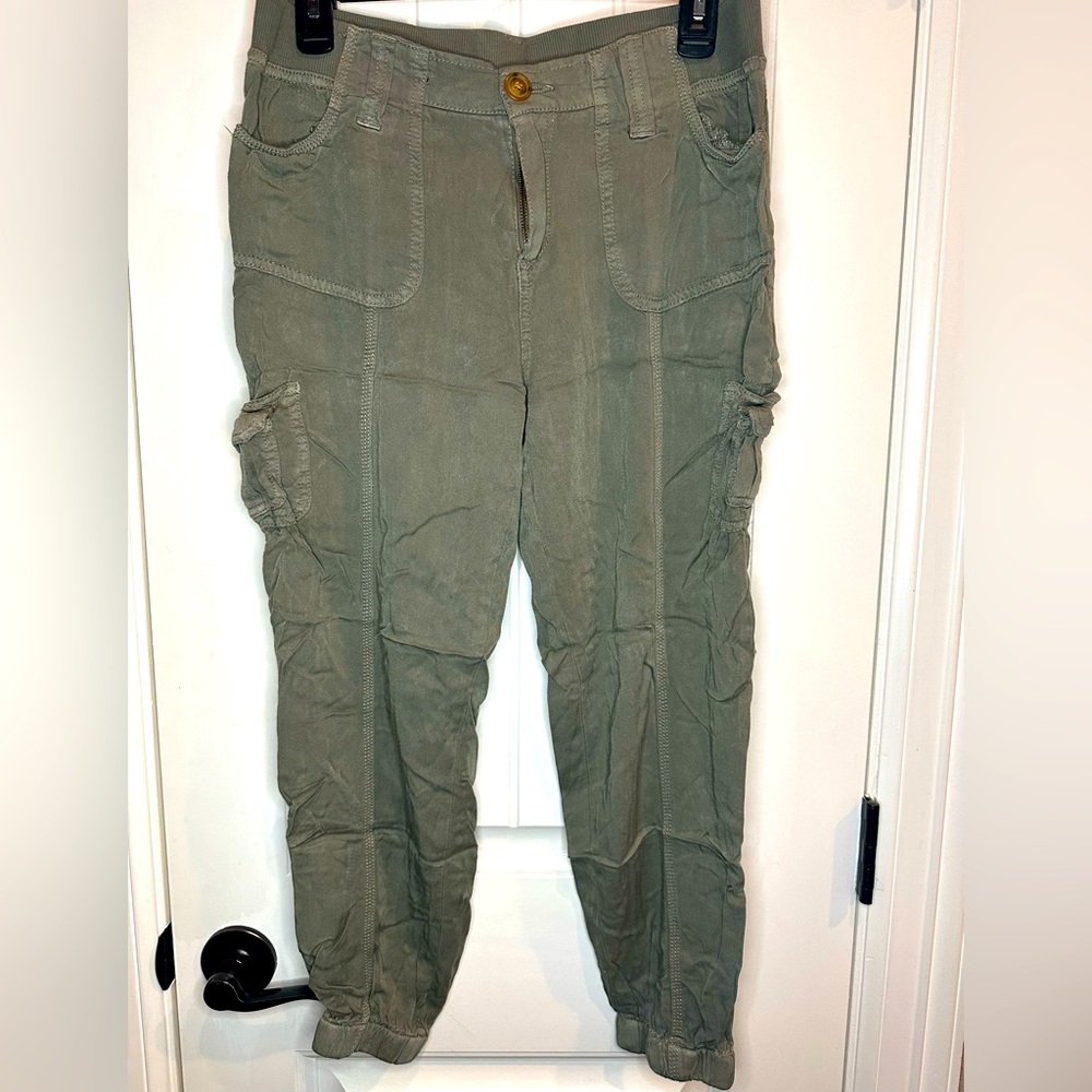 Knox rose capris pant M